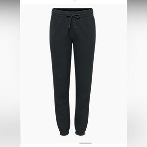 Aritzia cozy fleece boyfriend fit black sweatpants